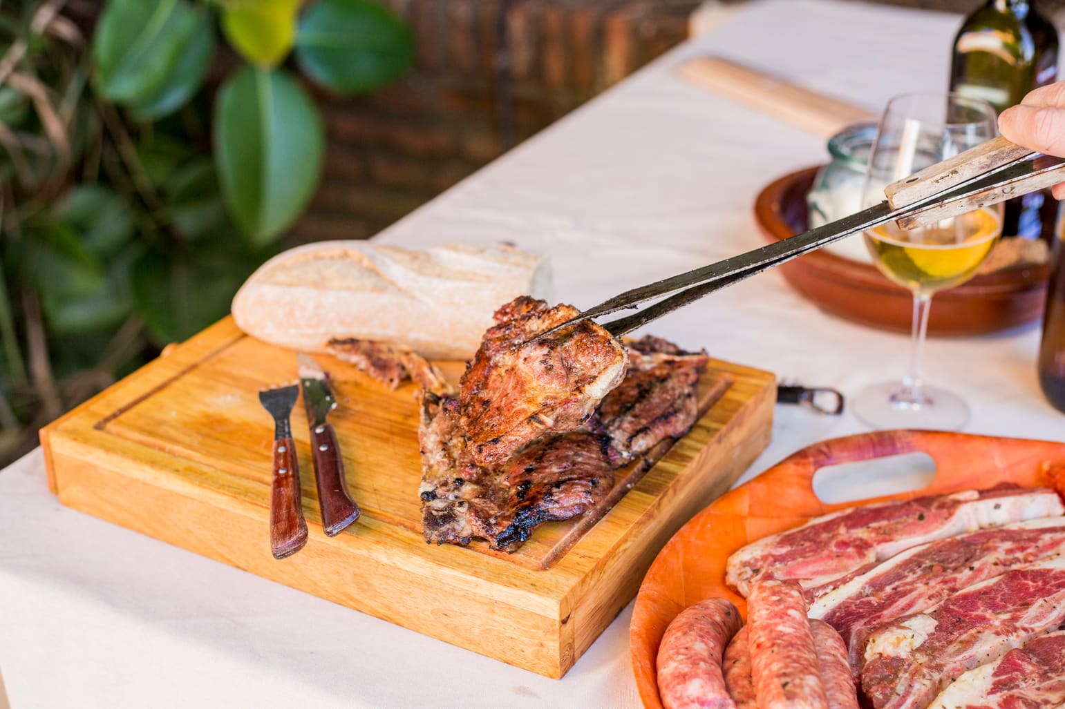 Mesa de churrasco servida em casamento em Ribeirão Preto