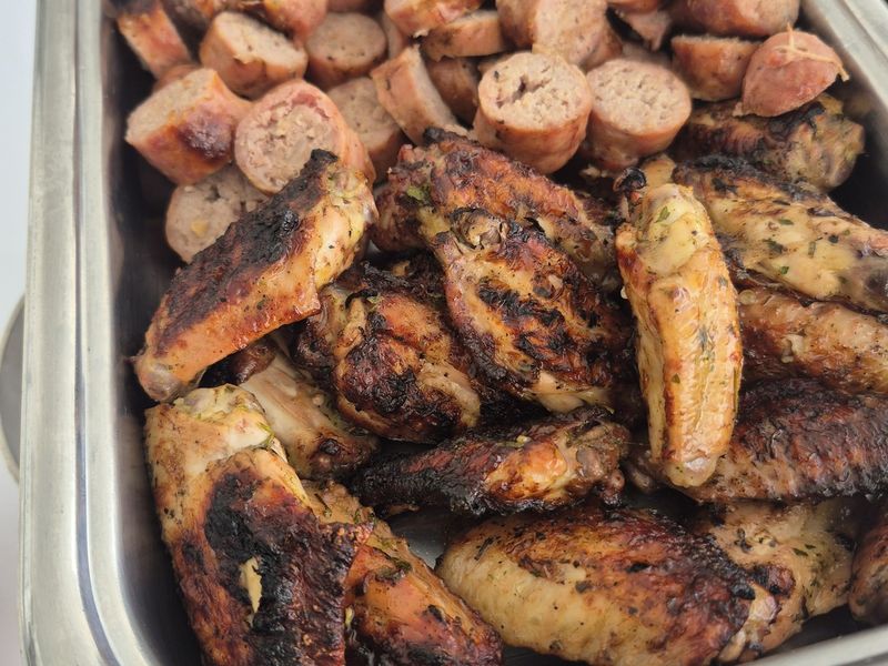 Buffet de churrasco servido em festa em Ribeirão Preto